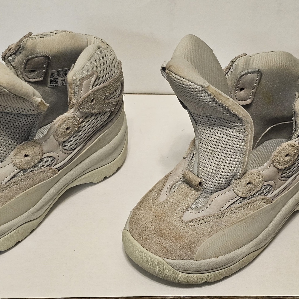 Yeezy Kids Sneakers in Cream and Gray